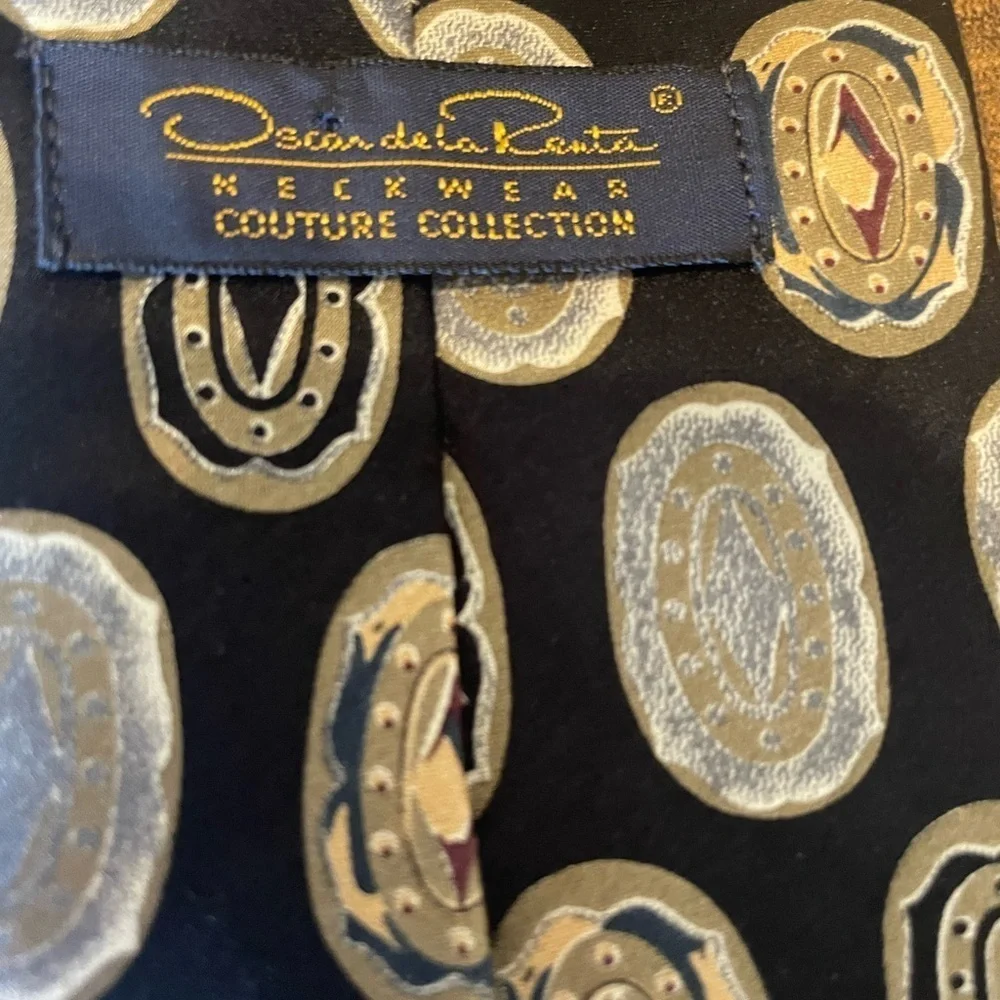 Oscar De La Renta Couture Silk Tie